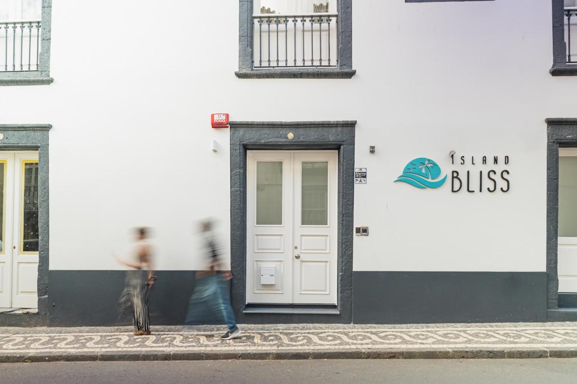 Island Bliss Hostel Πόντα Ντελγκάντα Εξωτερικό φωτογραφία