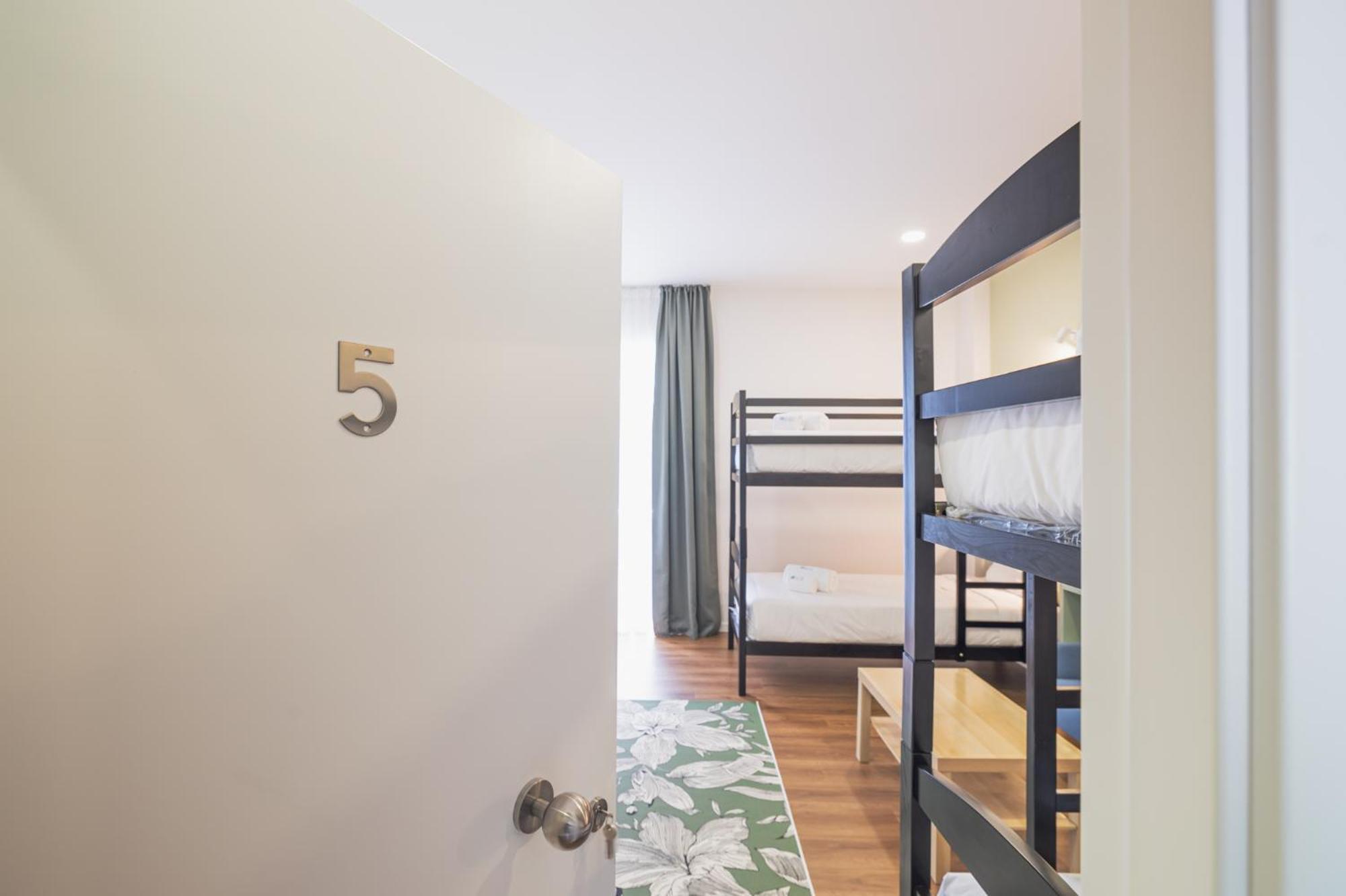 Island Bliss Hostel Πόντα Ντελγκάντα Εξωτερικό φωτογραφία